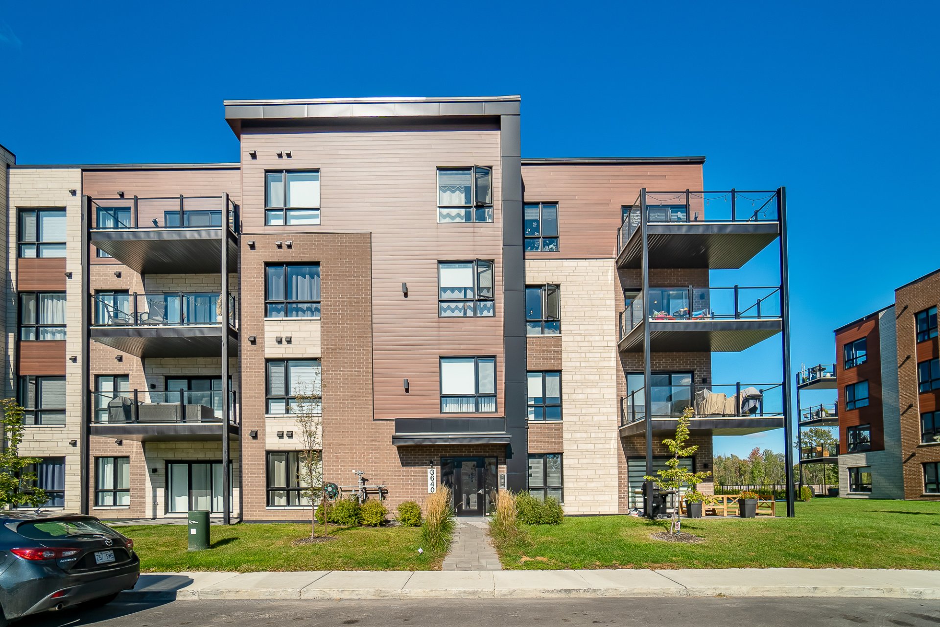 3640 Rue RolandMarquette 313, SaintHubert (Longueuil), J3Y0T2 Condos du luxe à Montreal